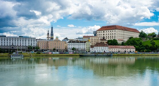 Fluss,Stadt,Boot | © linz-5233960_1280