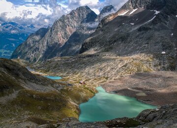 Berg, Wasser, Himmel | © gradient-valley-9727657_1280 (c) Pixabay