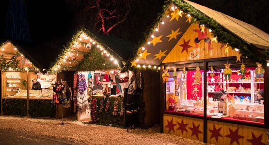 Lichter, Weihnachtsmarkt, Winter, Marktstände | © (C) Pixabay